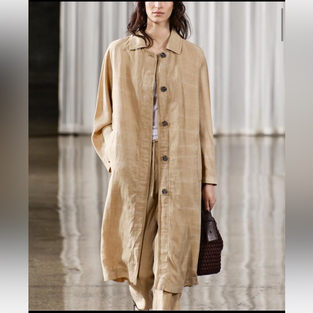 trench coat - Picture 7 of 9